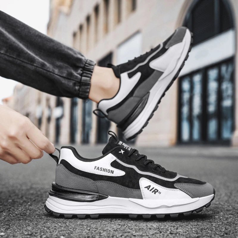 Lightweight Men's Casual Sneakers